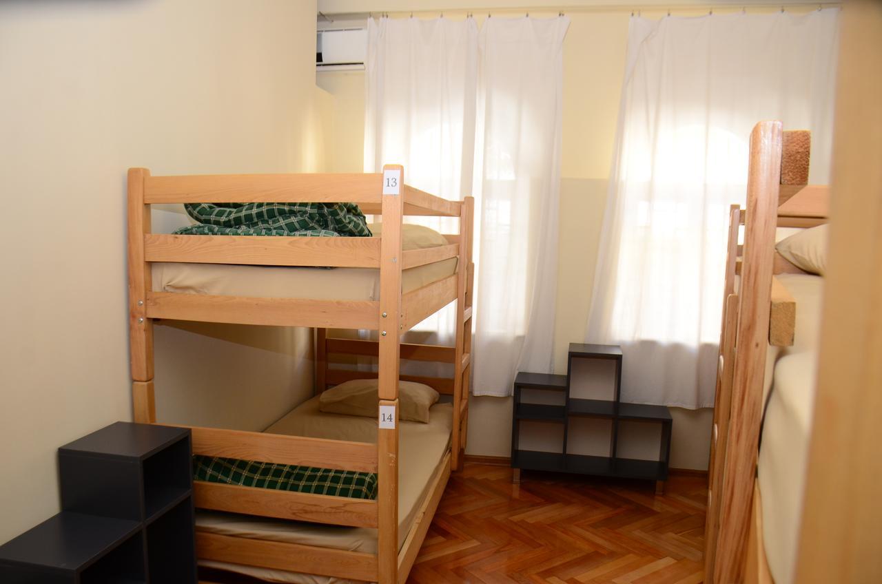 Hostel Batumi Globus Zewnętrze zdjęcie